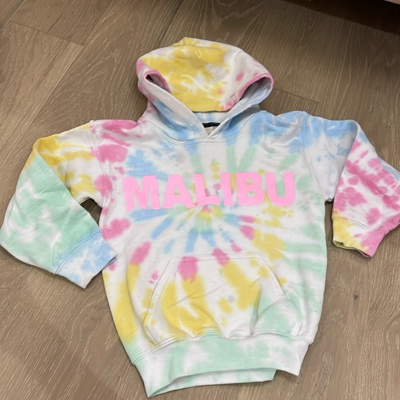 Girls XS size 4 tie dye Malibu sweatshirt - Picture 1 of 3